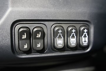 ��������(HOWO) TX-N 7.4L���� 350���� 4X2 �й�����12�� AMT�Զ��� ��դʽ�ػ���ͼƬ