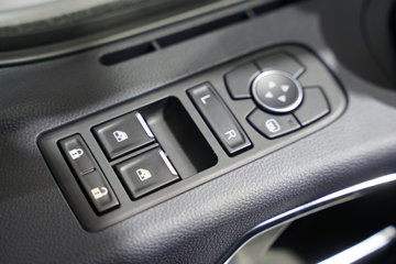 ��������(HOWO) TX-N 7.4L���� 350���� 4X2 �й�����12�� AMT�Զ��� ��դʽ�ػ���ͼƬ