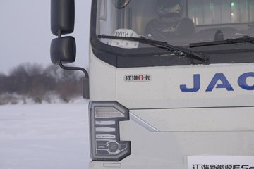 ����˧��ES6 4.15�׵��Ŵ��綯��ʽ�Ῠ ����ʱ��100.46kWhͼƬ