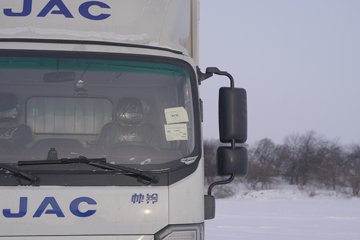 ����˧��ES6 4.15�׵��Ŵ��綯��ʽ�Ῠ ����ʱ��100.46kWhͼƬ