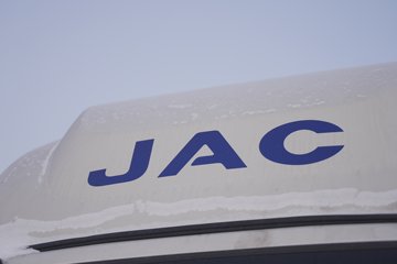 ����˧��ES6 4.15�׵��Ŵ��綯��ʽ�Ῠ ����ʱ��100.46kWhͼƬ