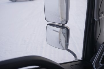 ����˧��ES6 4.15�׵��Ŵ��綯��ʽ�Ῠ ����ʱ��100.46kWhͼƬ