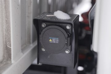 ����˧��ES6 4.15�׵��Ŵ��綯��ʽ�Ῠ ����ʱ��100.46kWhͼƬ