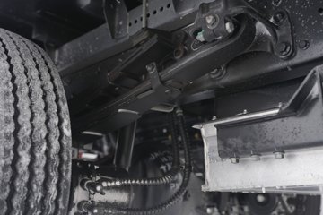 ����˧��ES6 4.15�׵��Ŵ��綯��ʽ�Ῠ ����ʱ��100.46kWhͼƬ