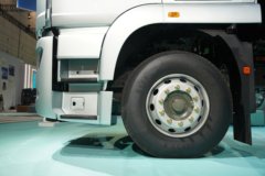 重汽汕德卡C7M 6X4 纯电动牵引车 宁德时代600kWh 重汽汕德卡C7M 6X4 纯电动牵引车 宁德时代600kWh