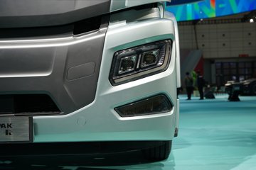 �����ǵ¿�C7M 6X4 ���綯ǣ���� ����ʱ��600kWhͼƬ