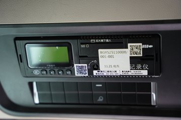 �����ǵ¿�C7M 6X4 ���綯ǣ���� ����ʱ��600kWhͼƬ