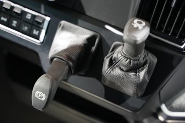 �����ǵ¿�C7M 6X4 ���綯ǣ���� ����ʱ��600kWhͼƬ