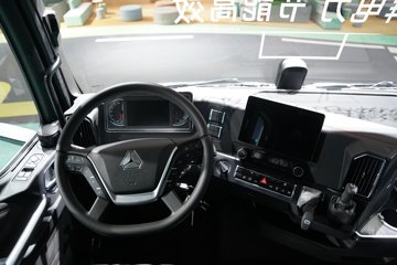 �����ǵ¿�C7M 6X4 ���綯ǣ���� ����ʱ��600kWhͼƬ