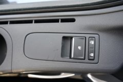 重汽汕德卡C7M 12.5L LNG 530马力 6X4 中国重汽12档 牵引车 重汽汕德卡C7M 12.5L LNG 530马力 6X4 中国重汽12档 牵引车