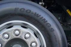 重汽汕德卡C7M 12.5L LNG 530马力 6X4 中国重汽12档 牵引车 重汽汕德卡C7M 12.5L LNG 530马力 6X4 中国重汽12档 牵引车