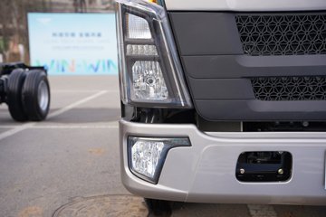 ����HOWO�Ῠ ���Ǻ���H3 2L LNG/CNG 150���� ������6�� 4.15�׵��������ῨͼƬ