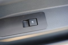 重汽HOWO轻卡 七星悍将H3 2L LNG/CNG 150马力 万里扬6档 4.15米单排栏板轻卡 重汽HOWO轻卡 七星悍将H3 2L LNG/CNG 150马力 万里扬6档 4.15米单排栏板轻卡