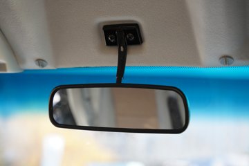 ����HOWO�Ῠ ���Ǻ���H3 2L LNG/CNG 150���� ������6�� 4.15�׵��������ῨͼƬ