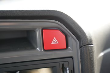 ����HOWO�Ῠ ���Ǻ���H3 2L LNG/CNG 150���� ������6�� 4.15�׵��������ῨͼƬ