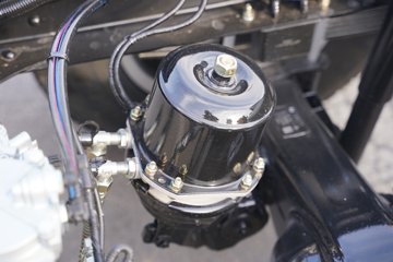 ����HOWO�Ῠ ���Ǻ���H3 2L LNG/CNG 150���� ������6�� 4.15�׵��������ῨͼƬ