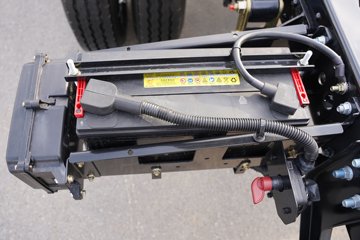 ����HOWO�Ῠ ���Ǻ���H3 2L LNG/CNG 150���� ������6�� 4.15�׵��������ῨͼƬ