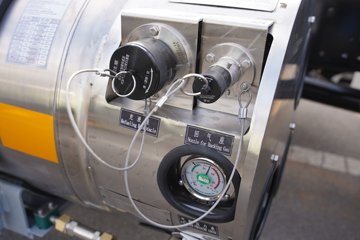 ����HOWO�Ῠ ���Ǻ���H3 2L LNG/CNG 150���� ������6�� 4.15�׵��������ῨͼƬ