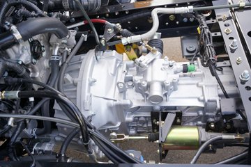 ����HOWO�Ῠ ���Ǻ���H3 2L LNG/CNG 150���� ������6�� 4.15�׵��������ῨͼƬ