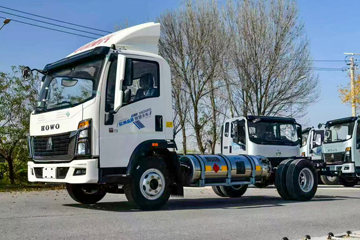 ����HOWOͳ˧T3 140���� LNG 4X2 ��ʿ��8�� 4.08����س�ͼƬ