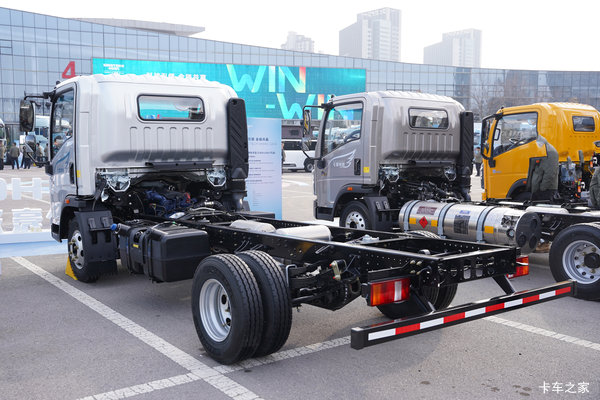 疯狂促销,直降0.5万!天津市悍将载货车系列优惠价