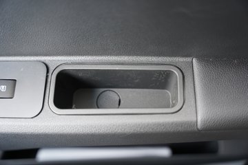 ����HOWO�Ῠ ���Ǻ��� 2.4L���� 165���� ������8�� 4.15�׵��������ῨͼƬ