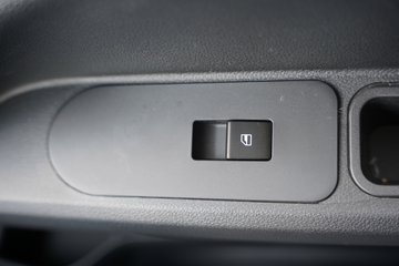 ����HOWO�Ῠ ���Ǻ��� 2.4L���� 165���� ������8�� 4.15�׵��������ῨͼƬ