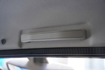 ����HOWO�Ῠ ���Ǻ��� 2.4L���� 165���� ������8�� 4.15�׵��������ῨͼƬ