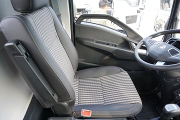 ����HOWO�Ῠ ���Ǻ��� 2.4L���� 165���� ������8�� 4.15�׵��������ῨͼƬ