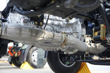 ����HOWO�Ῠ ���Ǻ��� 2.4L���� 165���� ������8�� 4.15�׵��������ῨͼƬ