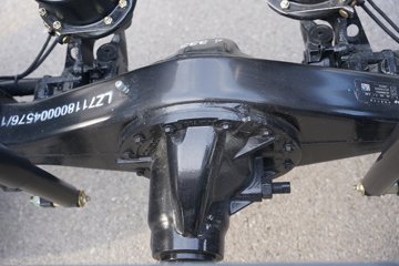 ����HOWO�Ῠ ���Ǻ��� 2.4L���� 165���� ������8�� 4.15�׵��������ῨͼƬ