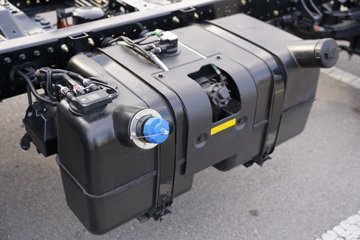 ����HOWO�Ῠ ���Ǻ��� 2.4L���� 165���� ������8�� 4.15�׵��������ῨͼƬ