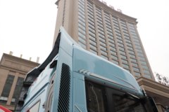 陕汽德御Q500 14.8L LNG 560马力 6X4 法士特12档 牵引车 陕汽德御Q500 14.8L LNG 560马力 6X4 法士特12档 牵引车