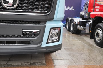 ��������Q500 14.8L LNG 560���� 6X4 ��ʿ��12�� ǣ����ͼƬ