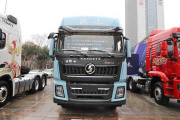 ��������Q500 14.8L LNG 560���� 6X4 ��ʿ��12�� ǣ����ͼƬ