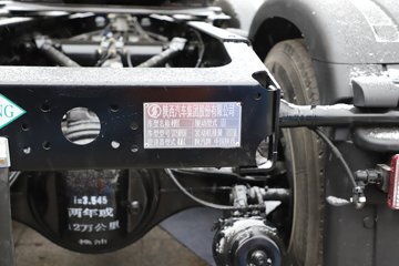 ��������Q500 14.8L LNG 560���� 6X4 ��ʿ��12�� ǣ����ͼƬ