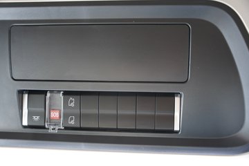 �����ǵ¿�SITRAK G7H 12.4L���� 580���� 6X4 �й�����14�� AMT�Զ��� ǣ����ͼƬ