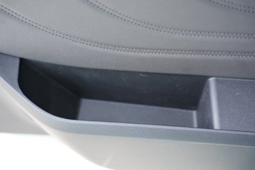 �����ǵ¿�SITRAK G7H 12.4L���� 580���� 6X4 �й�����14�� AMT�Զ��� ǣ����ͼƬ