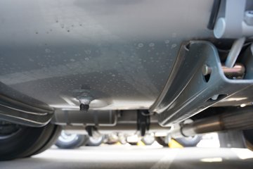 �����ǵ¿�SITRAK G7H 12.4L���� 580���� 6X4 �й�����14�� AMT�Զ��� ǣ����ͼƬ