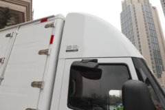 陕汽智云坤势 气刹 高顶 4.15米单排纯电动厢式轻卡 宁德时代140.41kWh