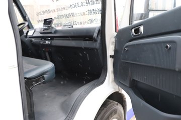 ������������ ��ɲ �߶� 4.15�׵��Ŵ��綯��ʽ�Ῠ ����ʱ��140.41kWhͼƬ