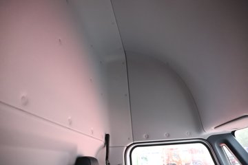 ������������ ��ɲ �߶� 4.15�׵��Ŵ��綯��ʽ�Ῠ ����ʱ��140.41kWhͼƬ