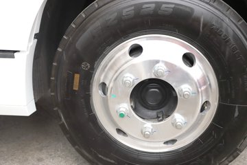 ������������ ��ɲ �߶� 4.15�׵��Ŵ��綯��ʽ�Ῠ ����ʱ��140.41kWhͼƬ