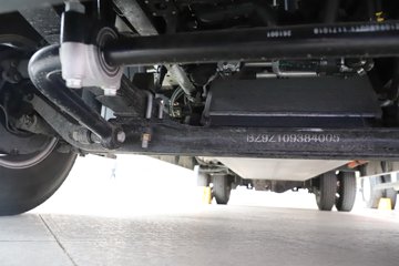 ������������ ��ɲ �߶� 4.15�׵��Ŵ��綯��ʽ�Ῠ ����ʱ��140.41kWhͼƬ