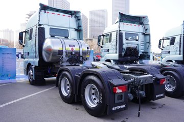 SITRAK C9H&nbsp;牵引车外观                                                图片