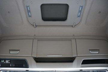 �����ǵ¿�SITRAK C9H 15.7L LNG 720���� 6X4 �ɰ���12�� AMT�Զ��� ǣ����ͼƬ