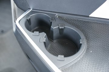 �����ǵ¿�SITRAK C9H 15.7L LNG 720���� 6X4 �ɰ���12�� AMT�Զ��� ǣ����ͼƬ