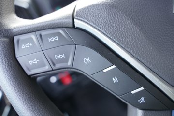 �����ǵ¿�SITRAK C9H 15.7L LNG 720���� 6X4 �ɰ���12�� AMT�Զ��� ǣ����ͼƬ