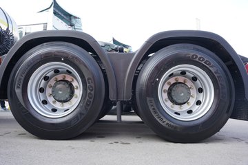 �����ǵ¿�SITRAK C9H 15.7L LNG 720���� 6X4 �ɰ���12�� AMT�Զ��� ǣ����ͼƬ