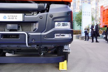 �����ǵ¿�SITRAK G7S 12.4L���� 580���� 8X4 �й�����12�� 6.8����ж��ͼƬ